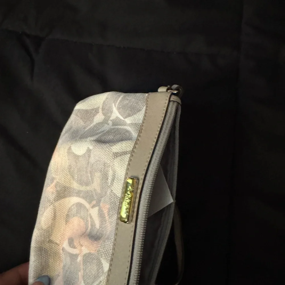 Coach Elegant Beige and Gray Wristlet - Picture 6 of 6